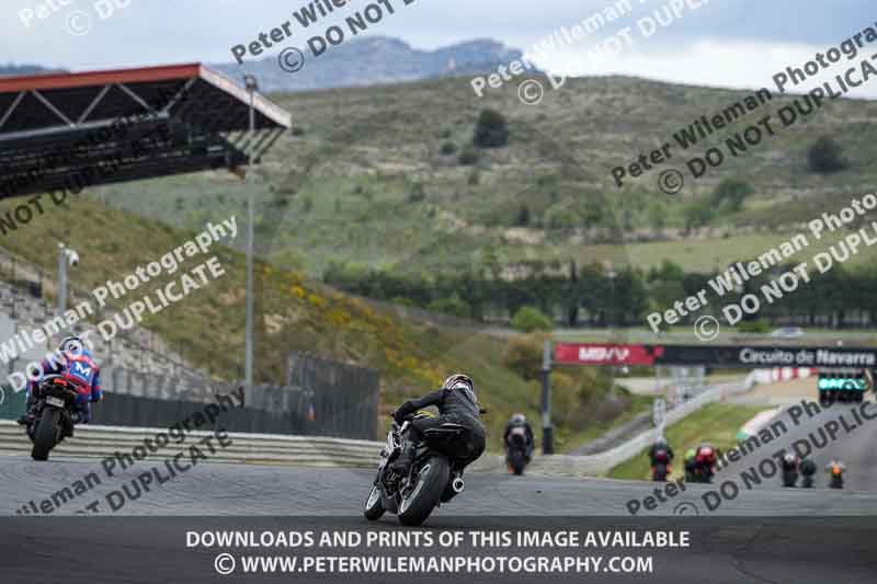 cadwell no limits trackday;cadwell park;cadwell park photographs;cadwell trackday photographs;enduro digital images;event digital images;eventdigitalimages;navarra;no limits trackdays;peter wileman photography;racing digital images;trackday digital images;trackday photos